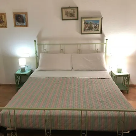 Holiday home Rosa